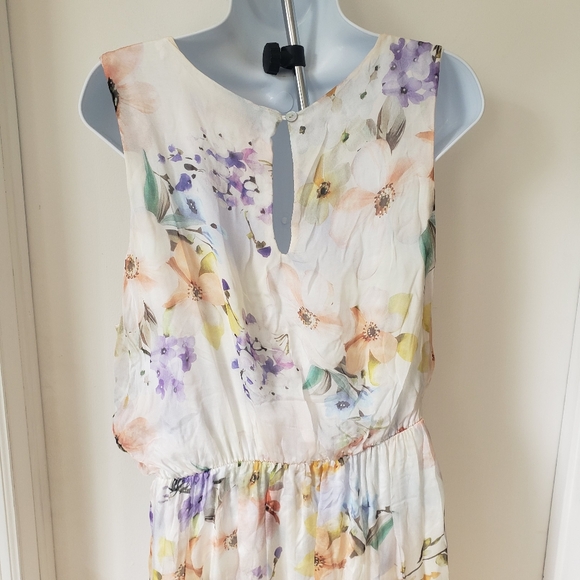 Floral Silk blend flowy dress NWT - Picture 5 of 12